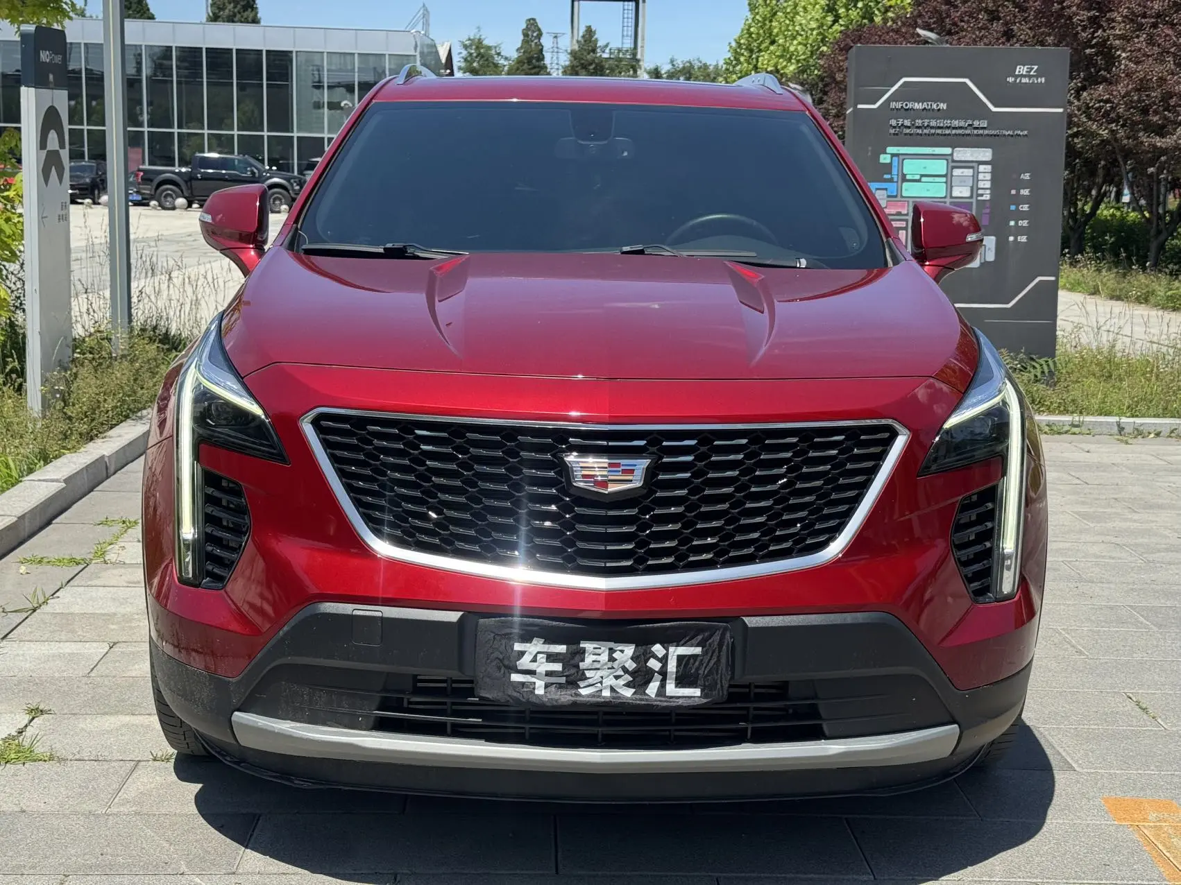 Cadillac XT4  из Китая