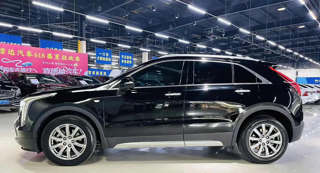 Cadillac XT4