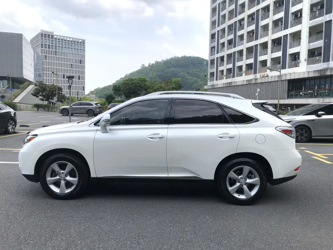 Lexus RX Classic