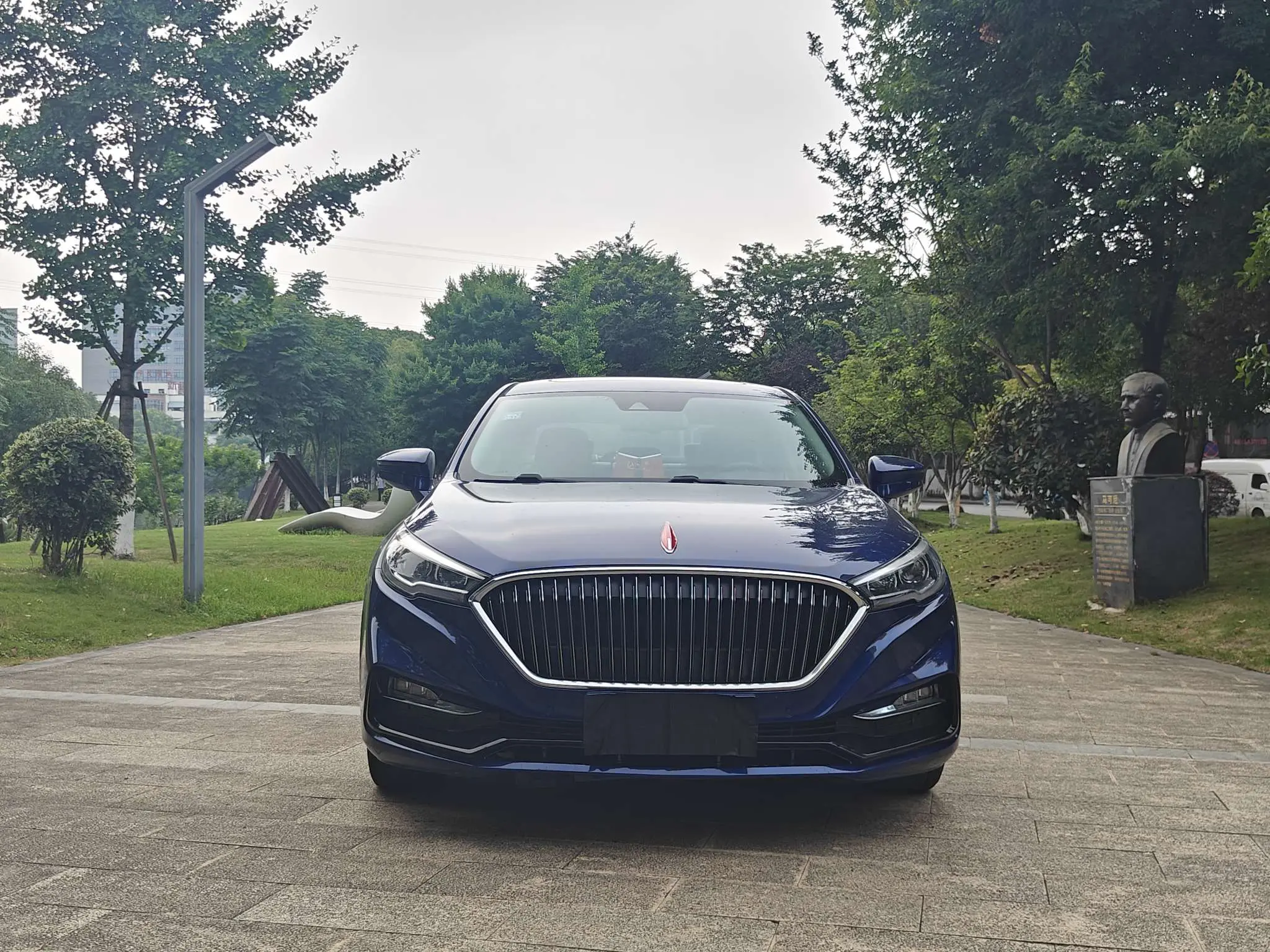 Hongqi H5 classic