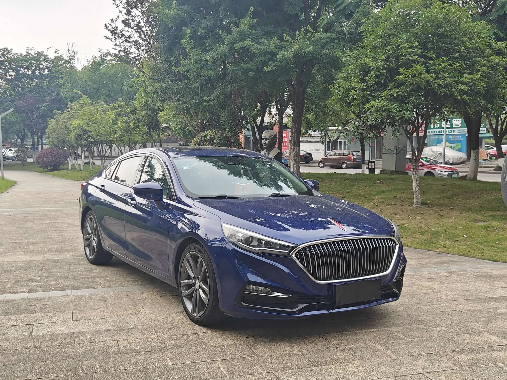 Hongqi H5 classic
