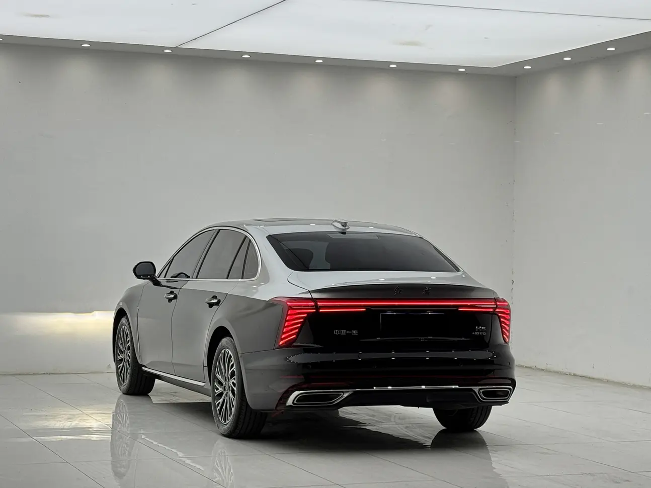 Hongqi H5