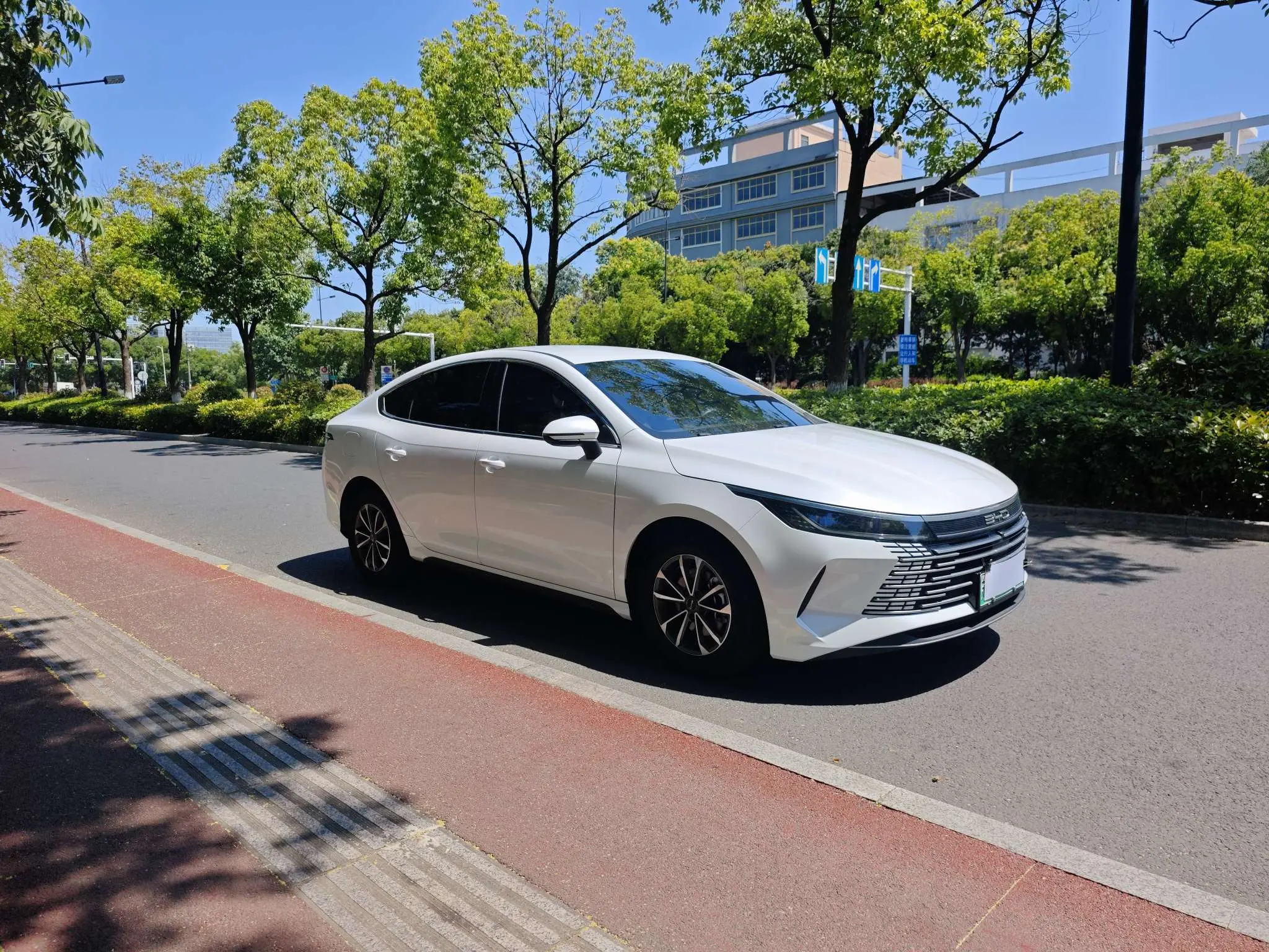 BYD Destroyer 05