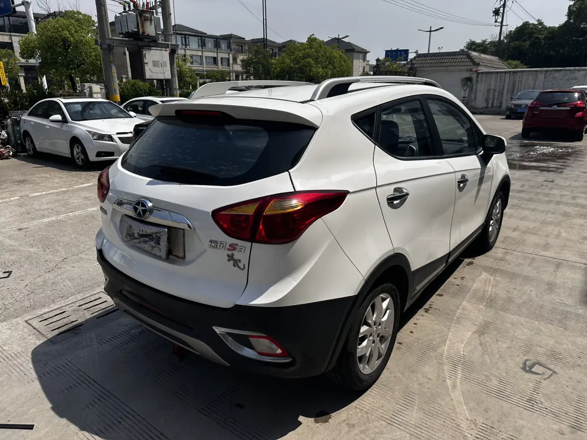 JAC Ruifeng S3