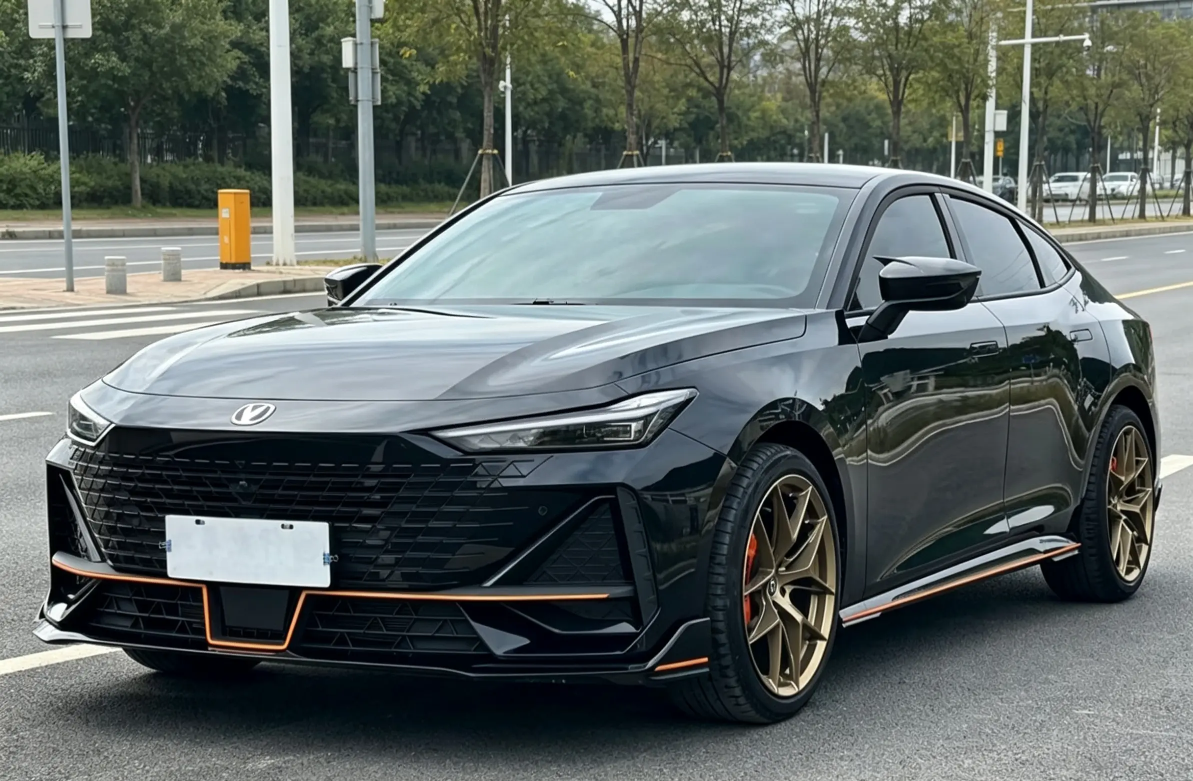 Changan UNI-V