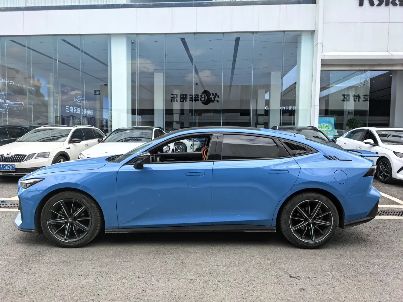Changan UNI-V