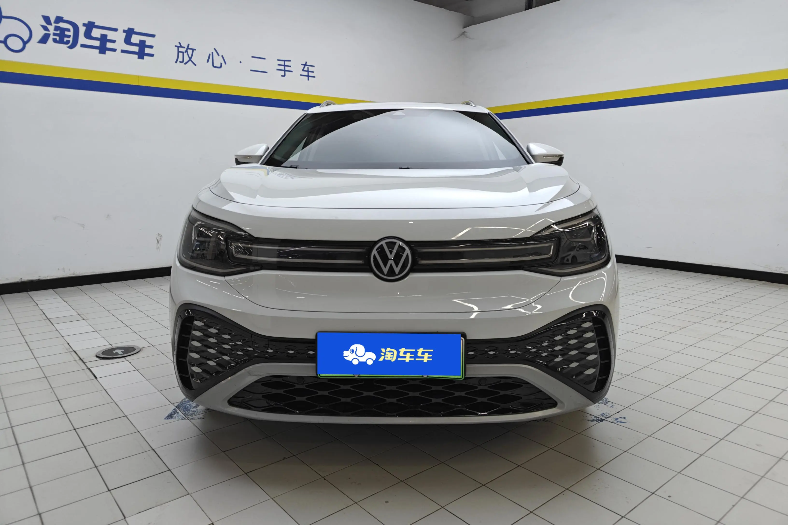 Volkswagen ID.6 CROZZ