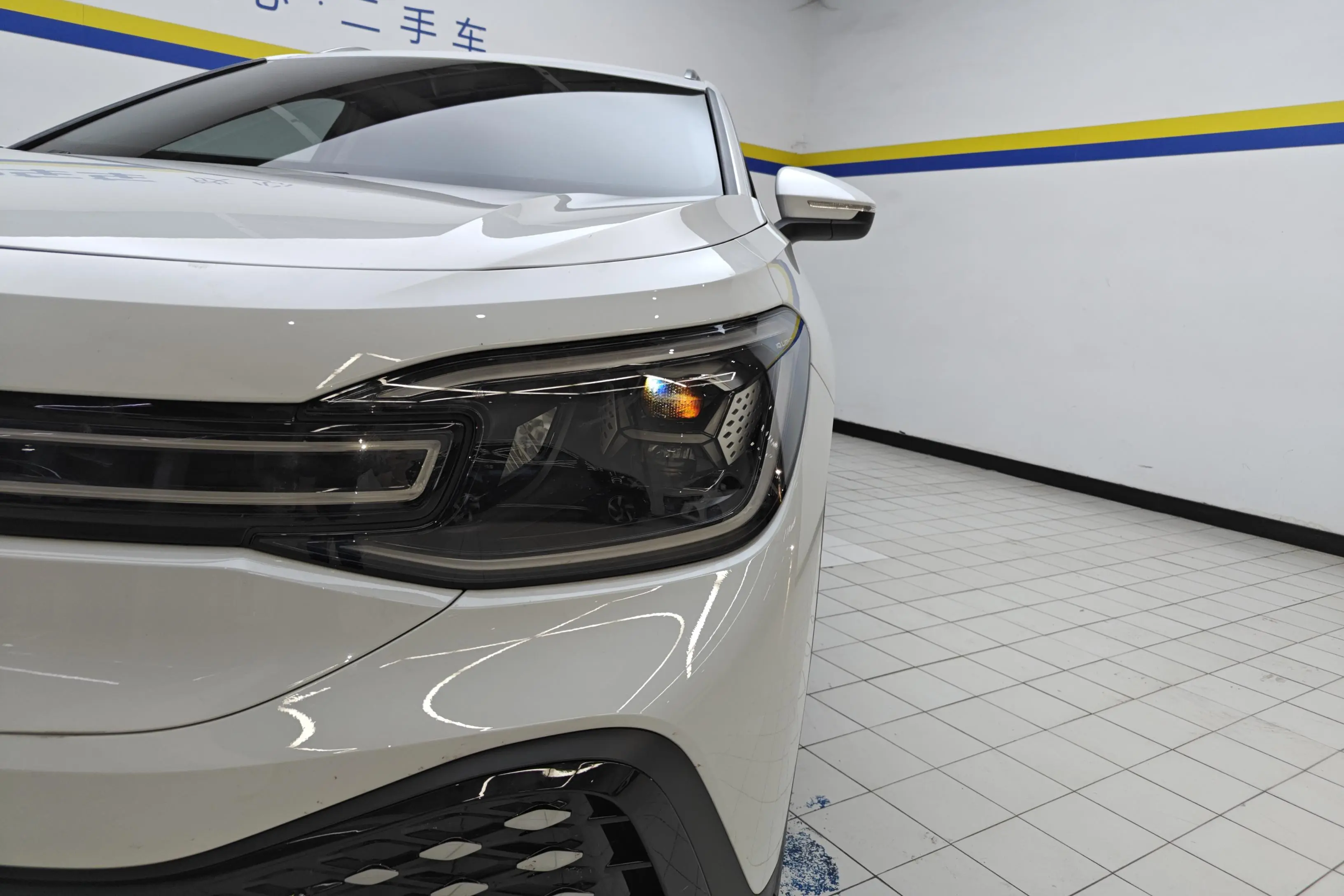 Volkswagen ID.6 CROZZ