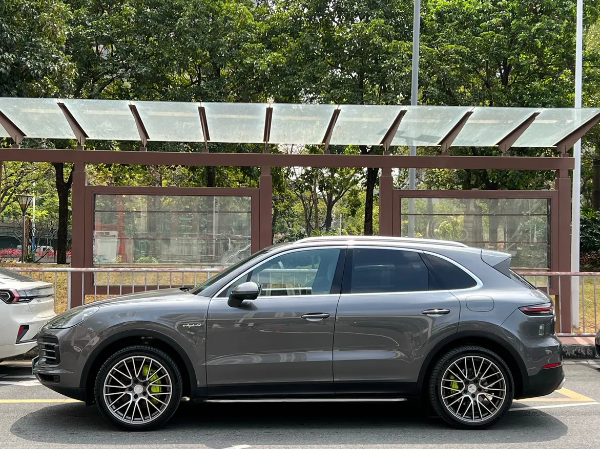 Porsche Cayenne E-Hybrid