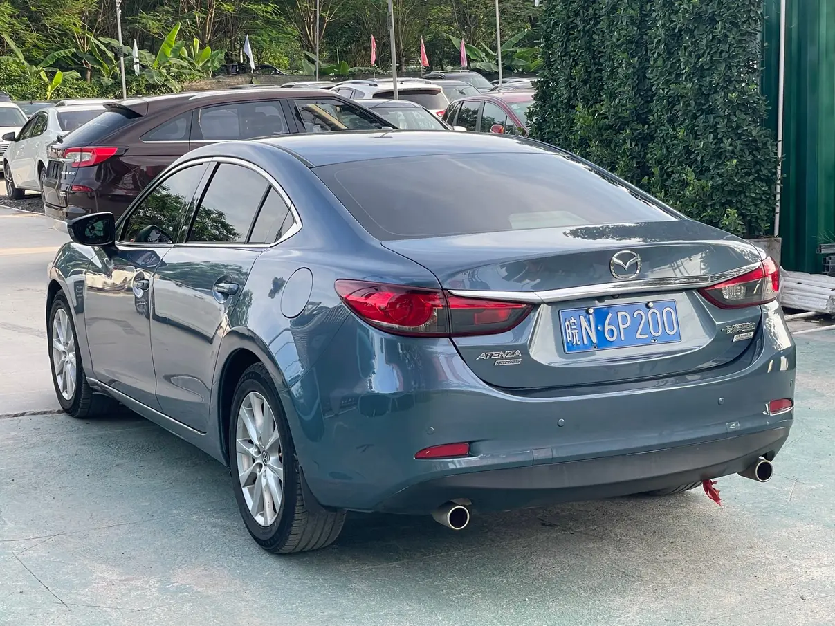 Mazda Atenza
