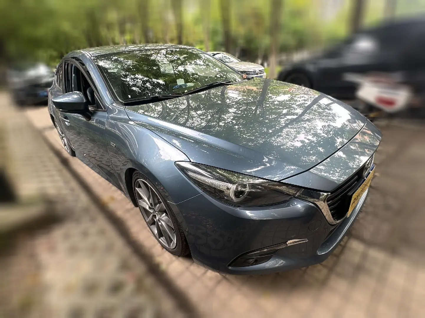 Mazda Axela