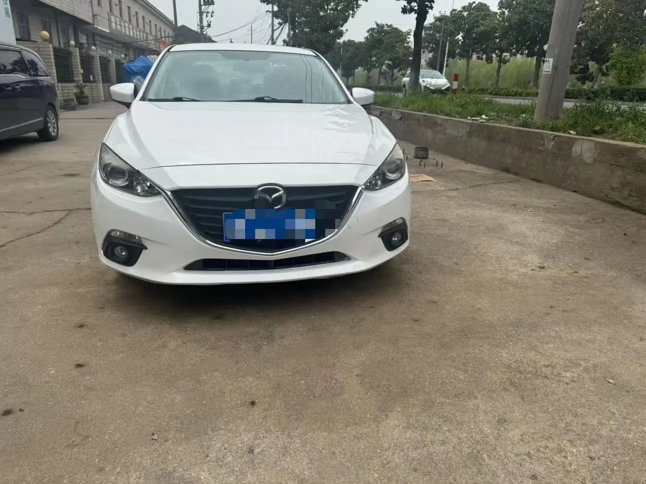 Mazda Axela