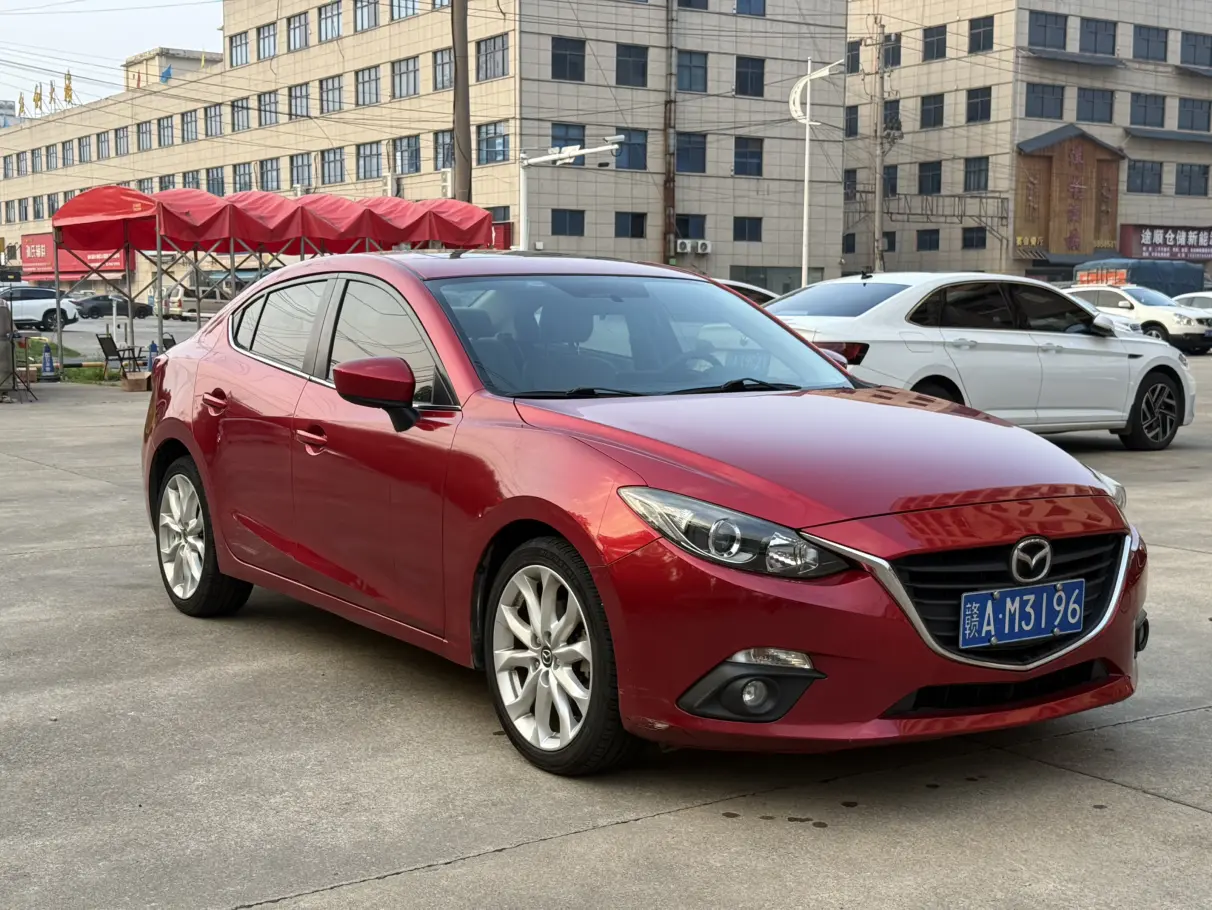 Mazda Axela