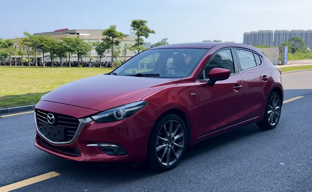 Mazda Axela