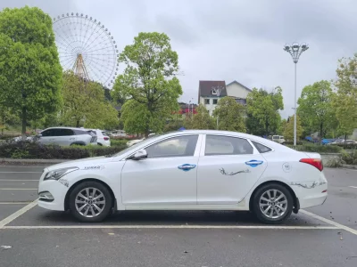 Hyundai Mistra