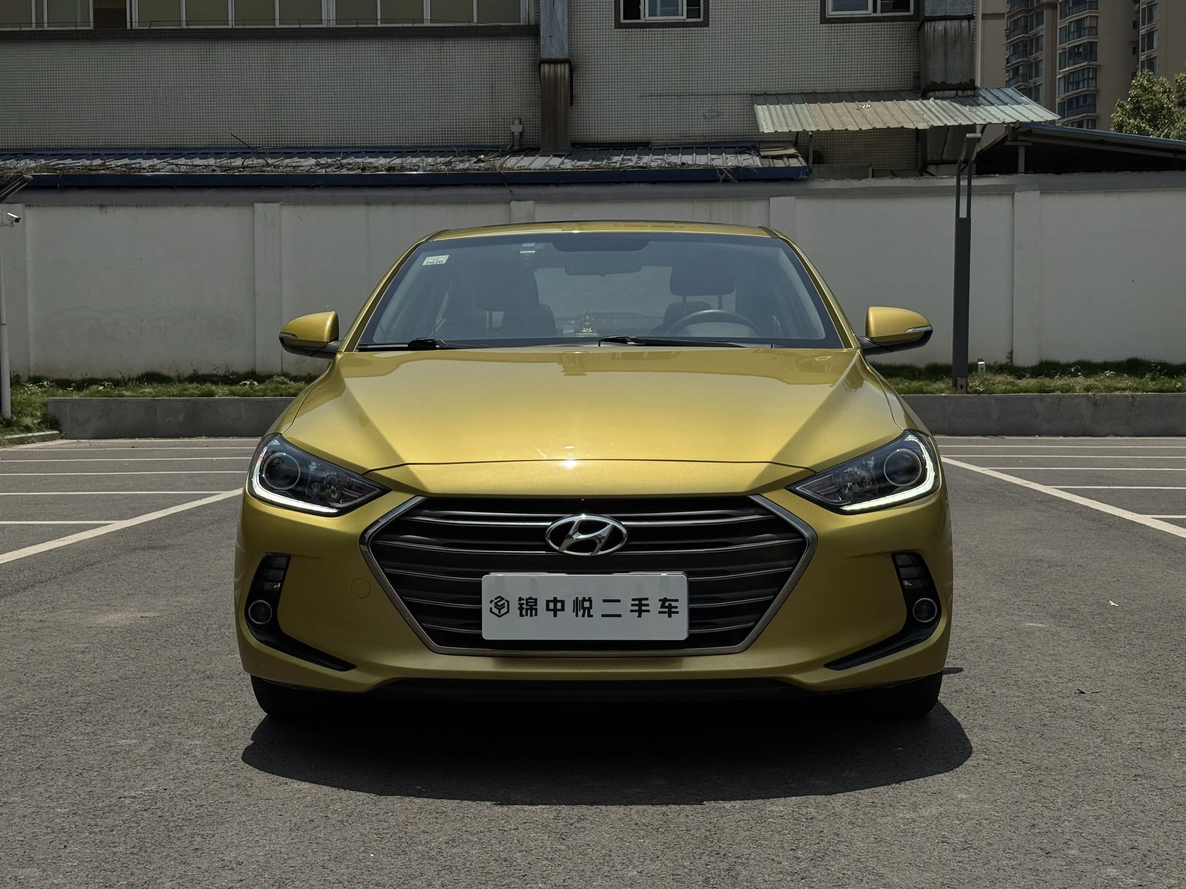 Hyundai Lead