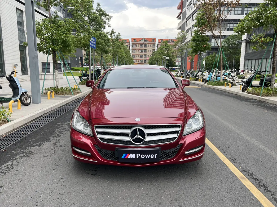Mercedes-Benz CLS