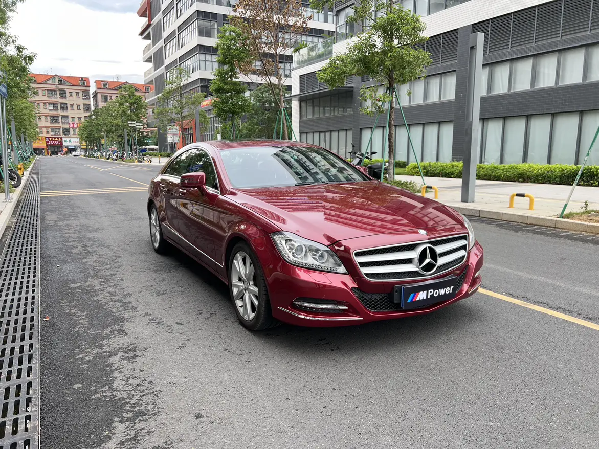 Mercedes-Benz CLS
