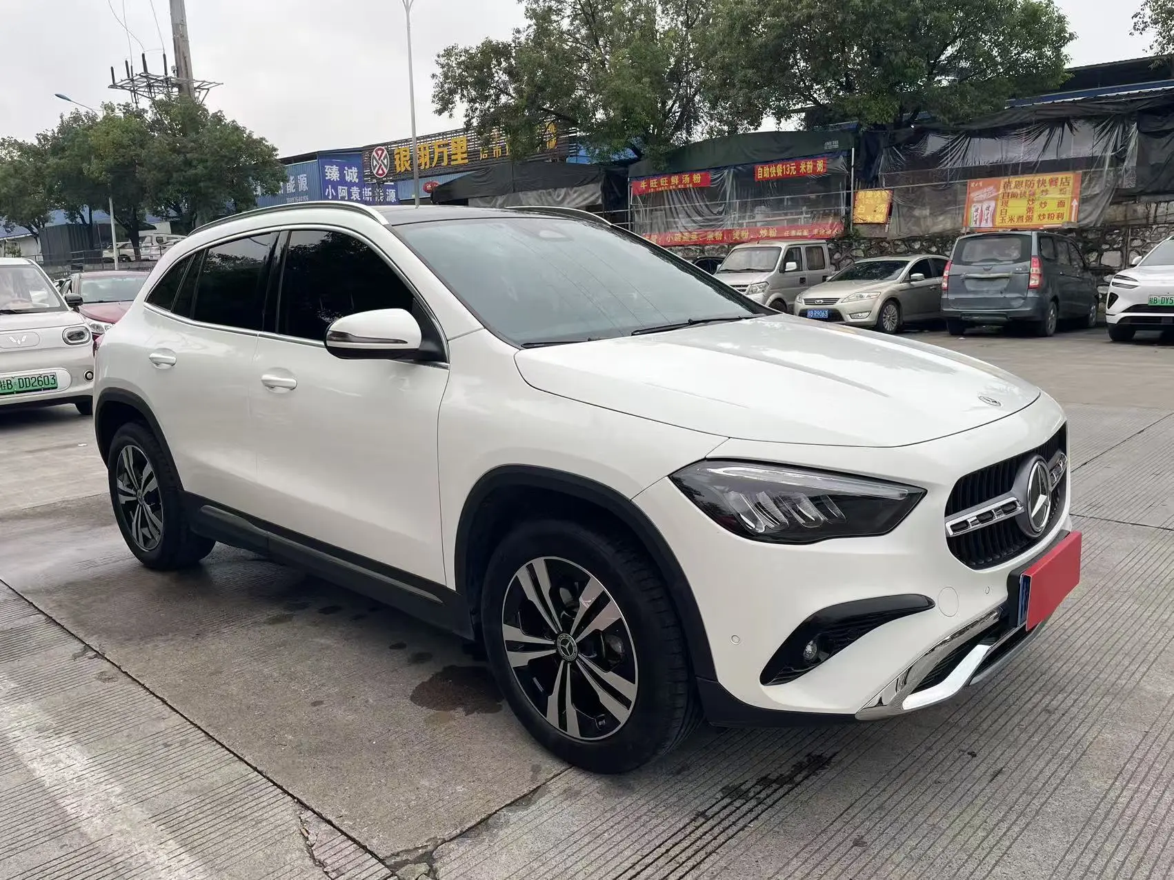Mercedes-Benz GLA