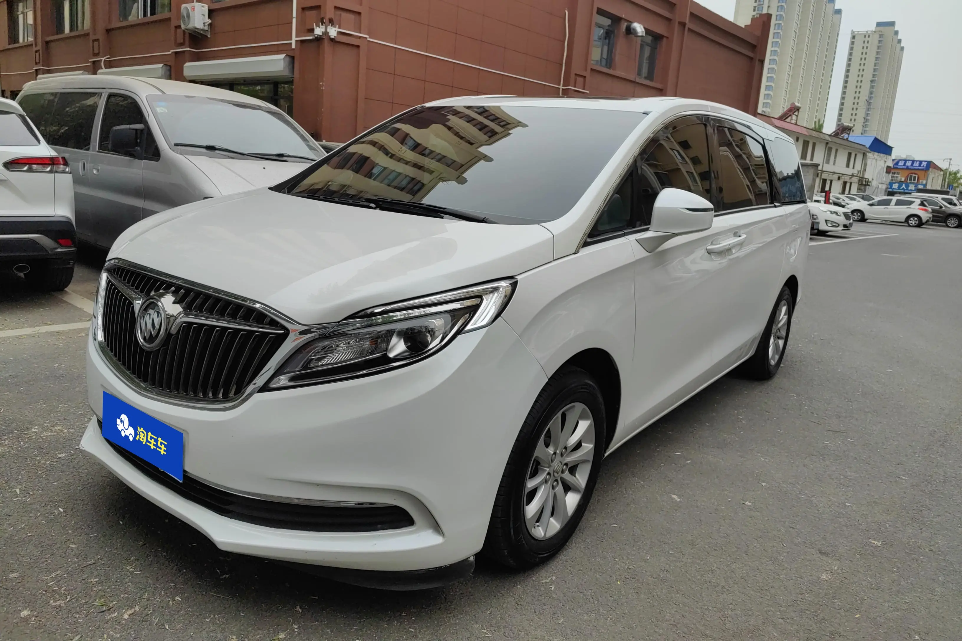 Buick GL8