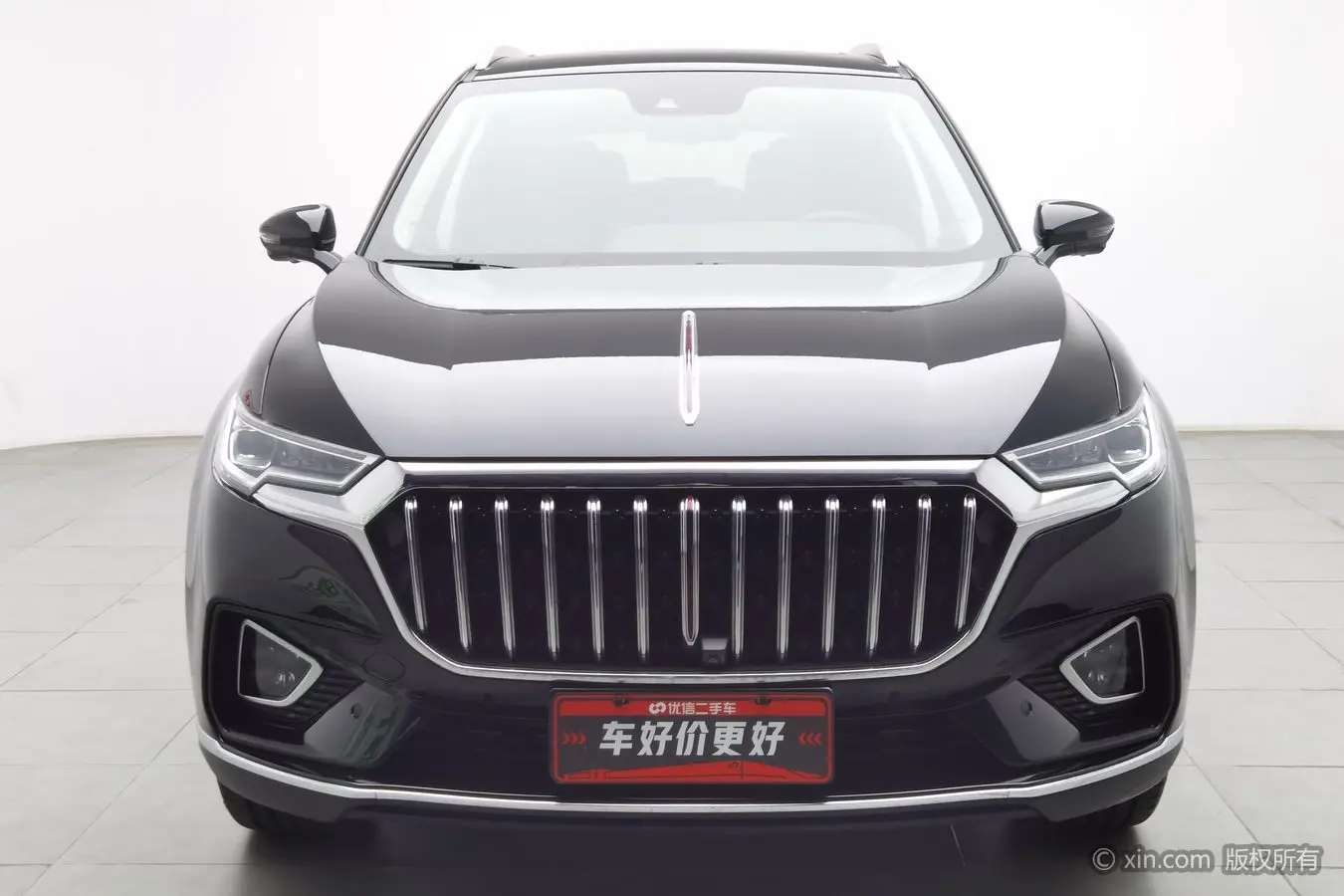 Hongqi HS5