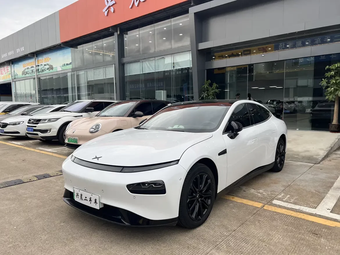 Xpeng P7