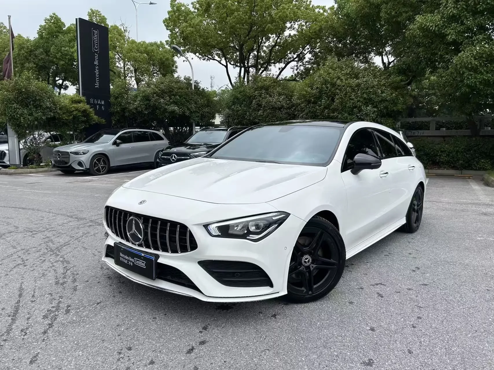 Mercedes-Benz CLA (Imported)