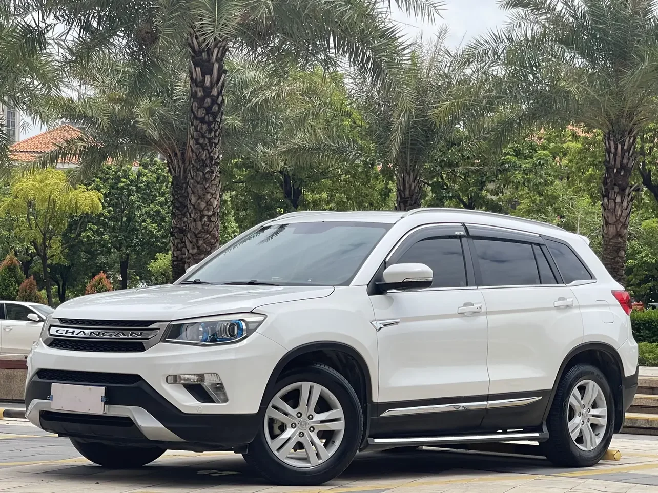 Changan CS75