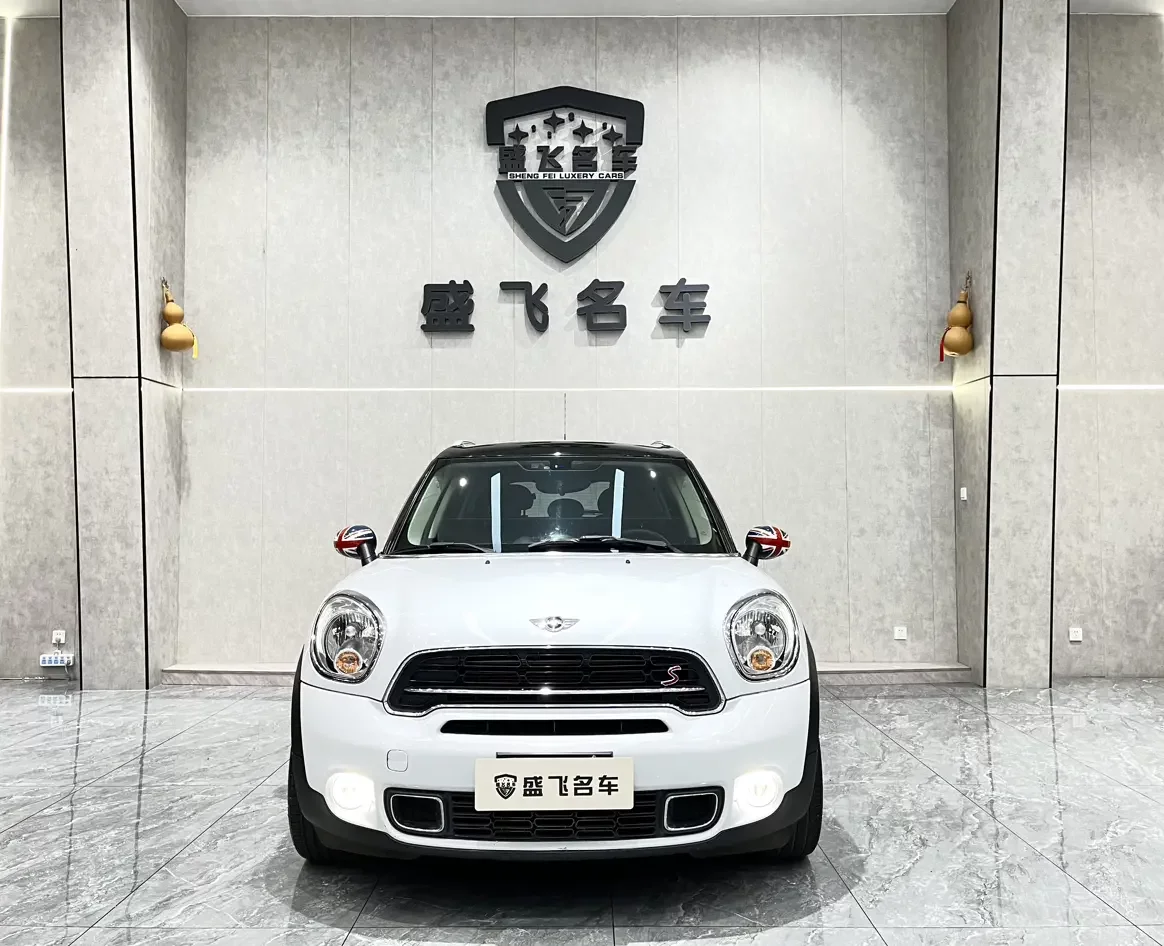 MINI COUNTRYMAN