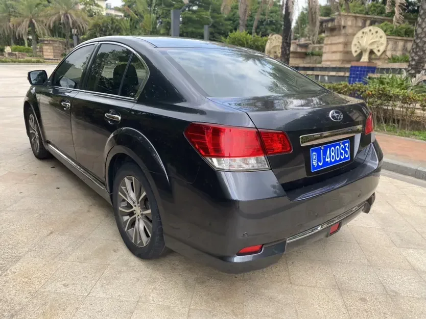 Subaru LEGACY