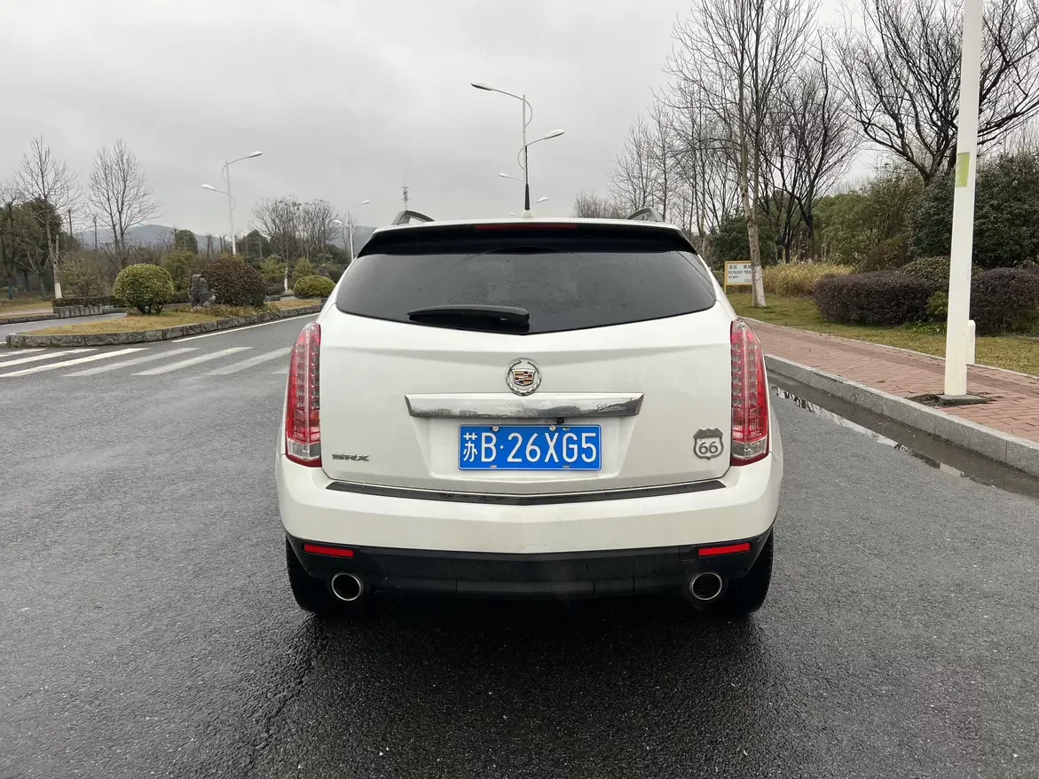 Cadillac SRX