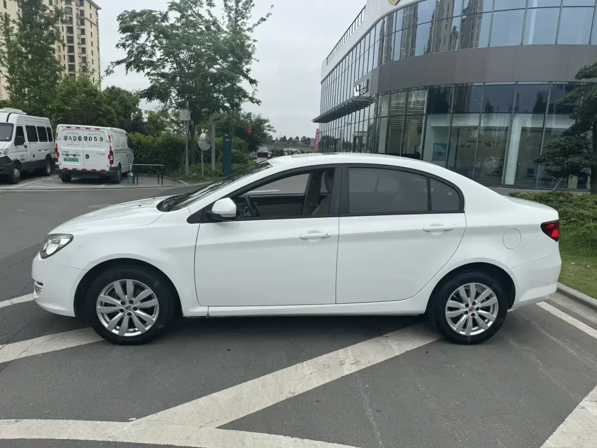 Roewe 350