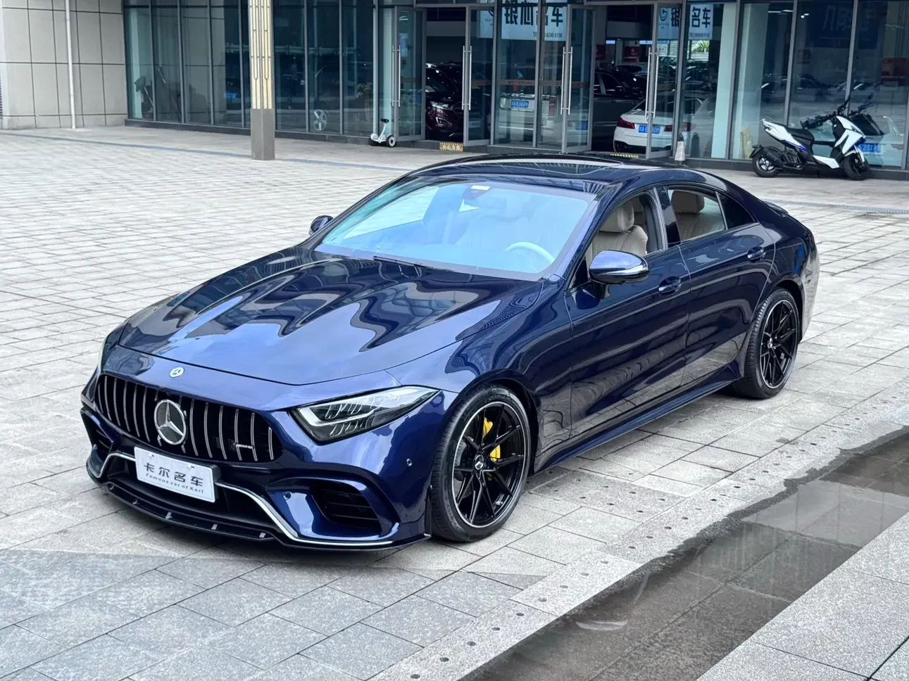 Mercedes-Benz CLS