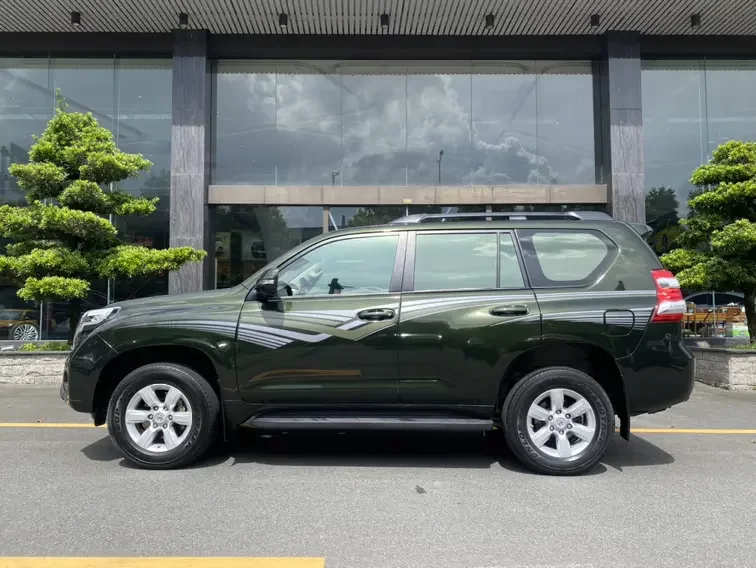 Toyota Prado