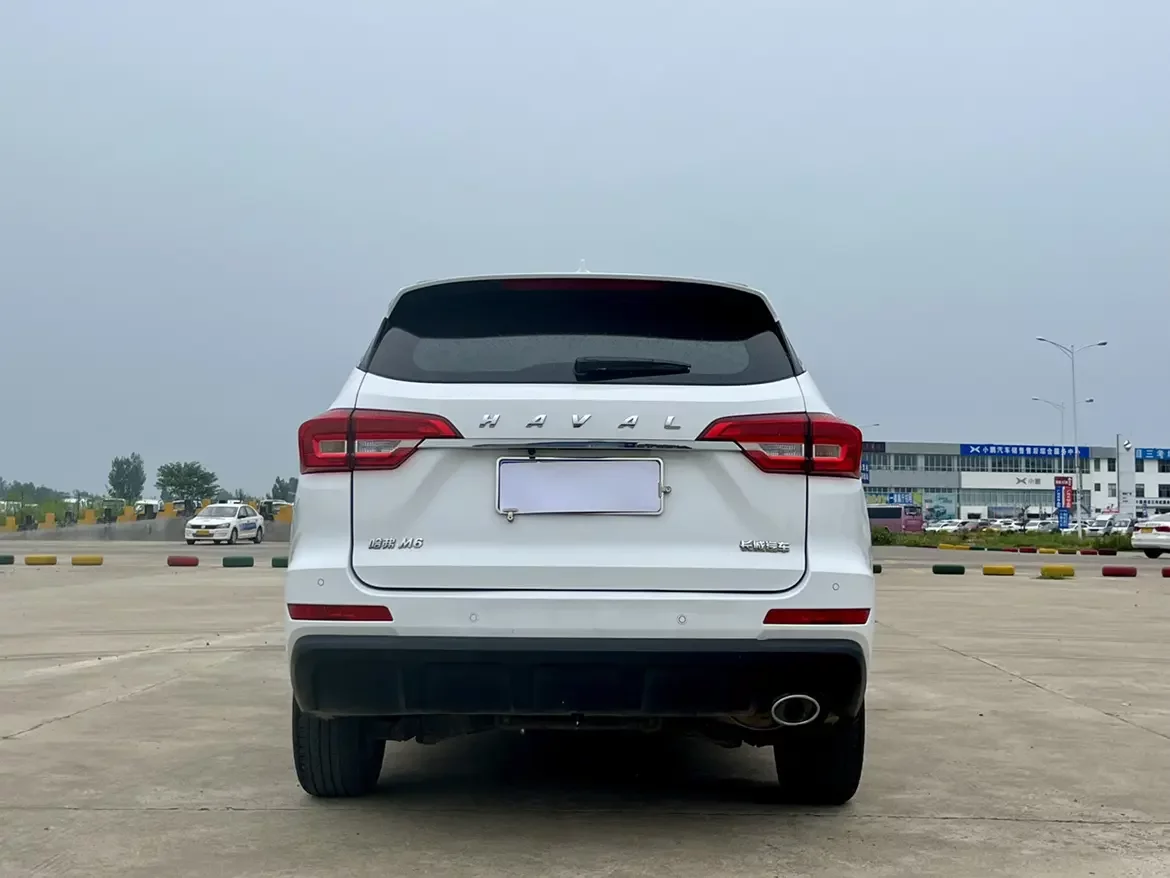 Haval M6
