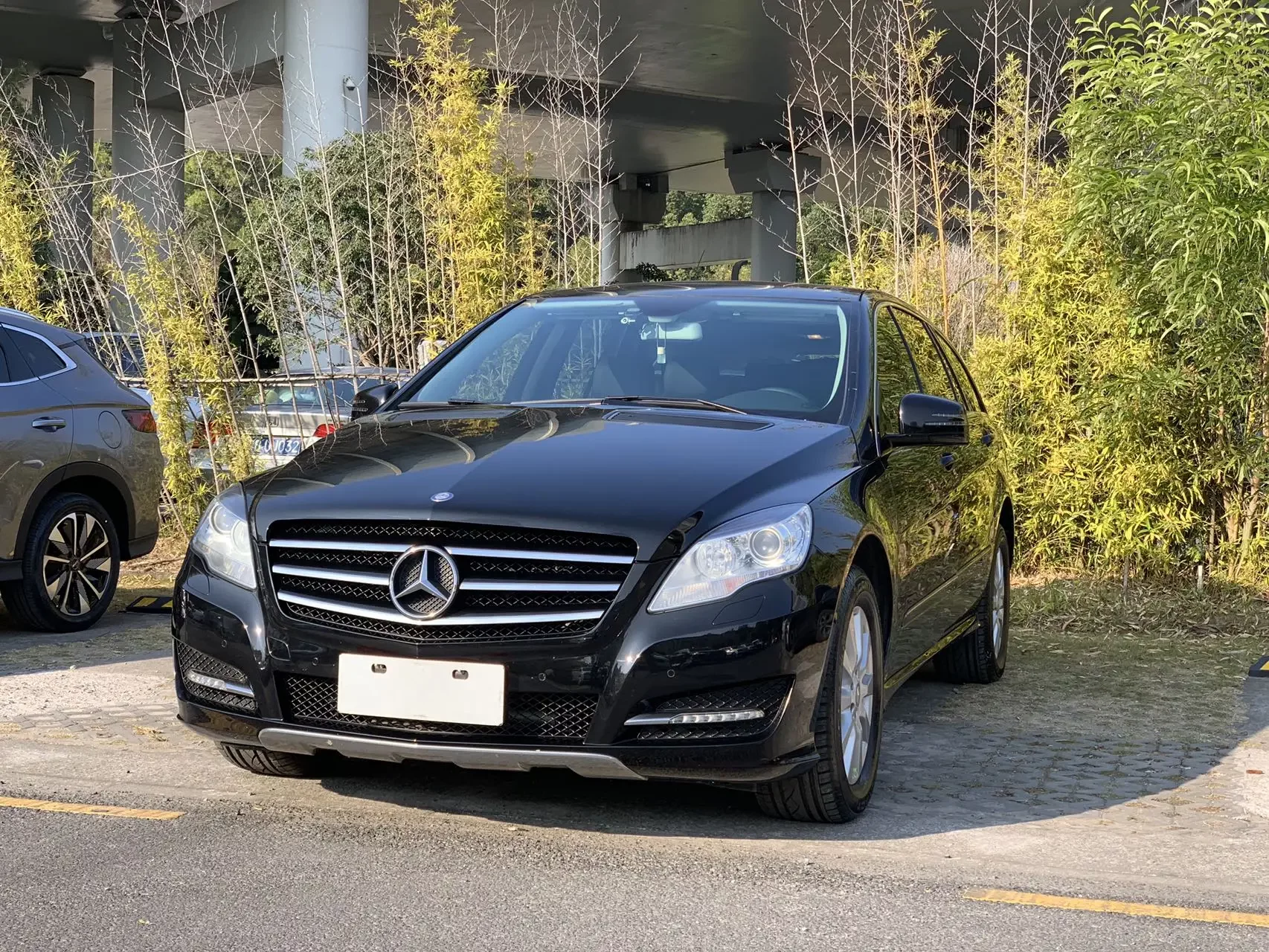 Mercedes-Benz R-Class