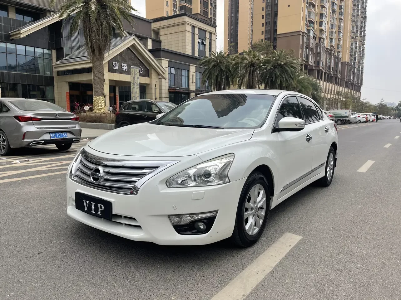 Nissan Altima