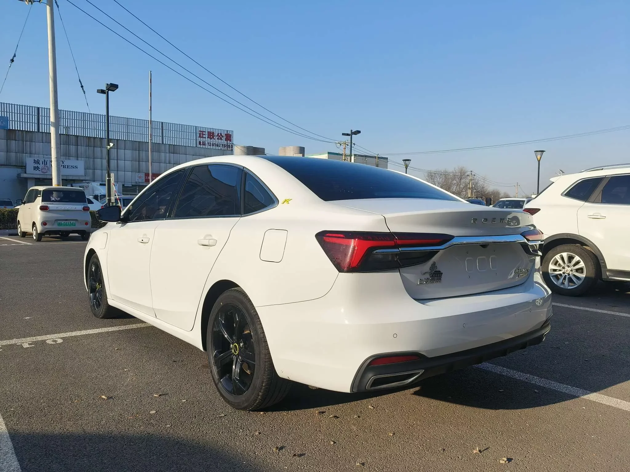 Roewe ei6 MAX