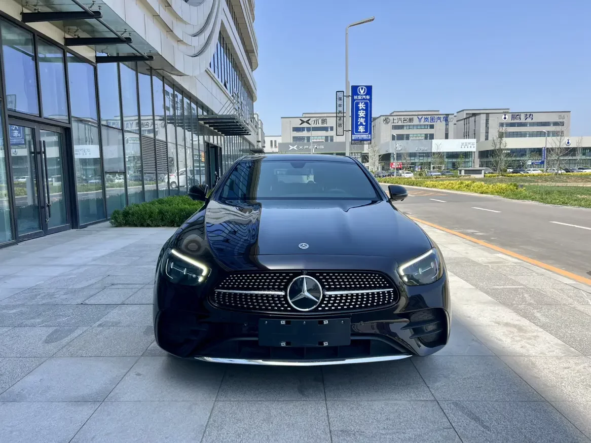 Mercedes-Benz E-Class PHEV