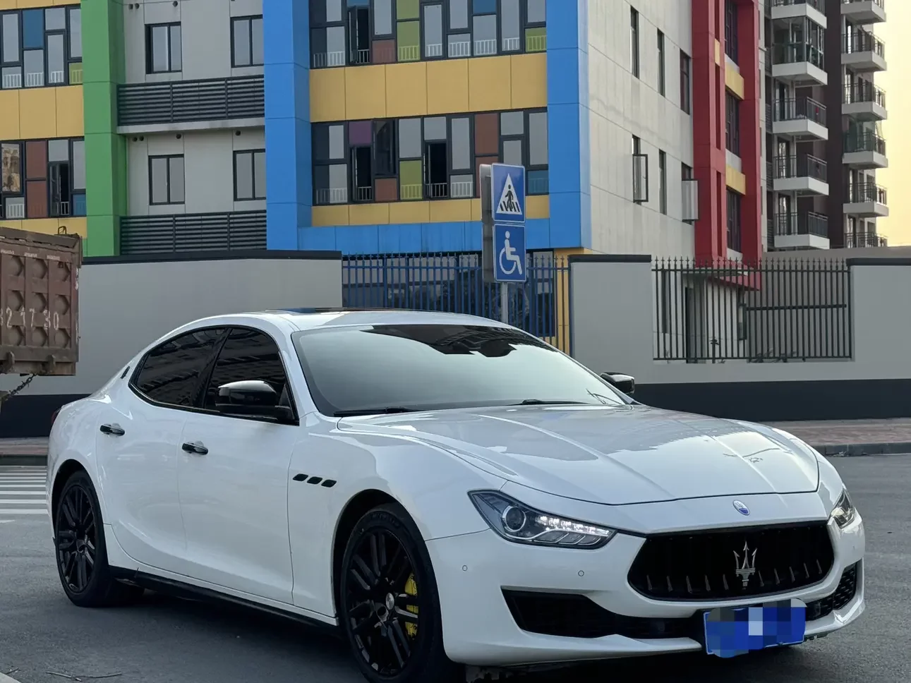 Maserati Ghibli