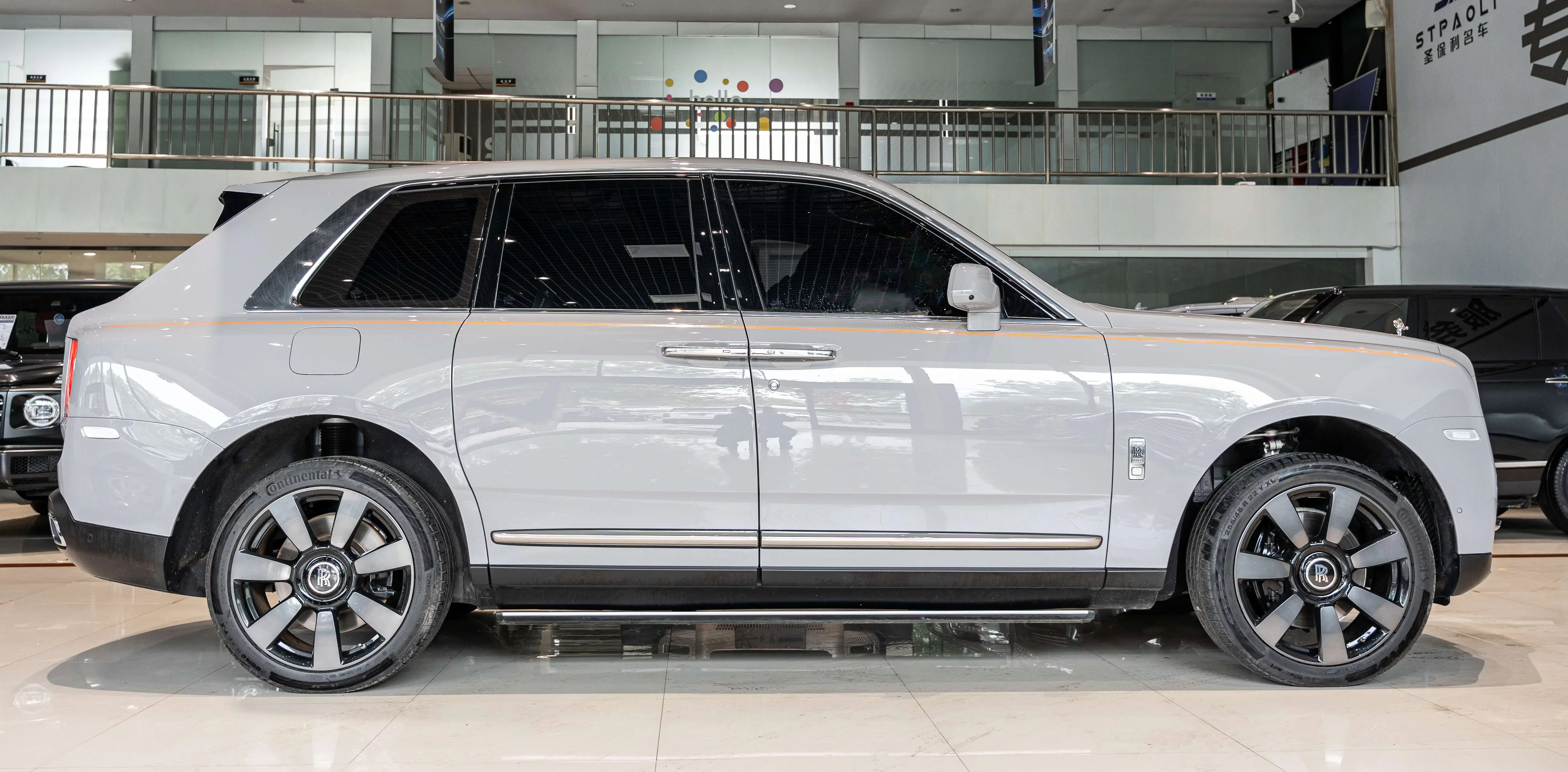 Rolls Royce Cullinan