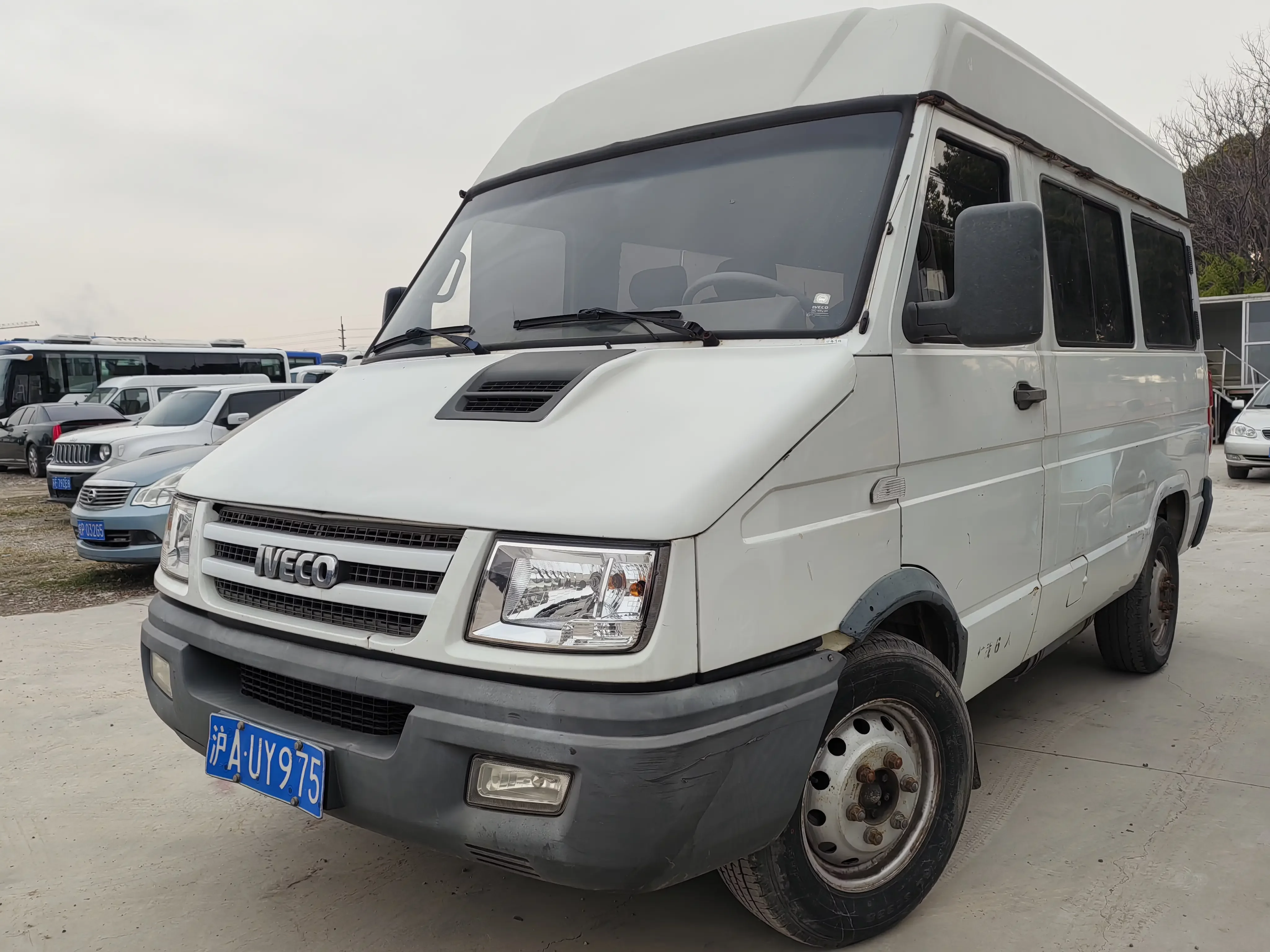 Iveco proud