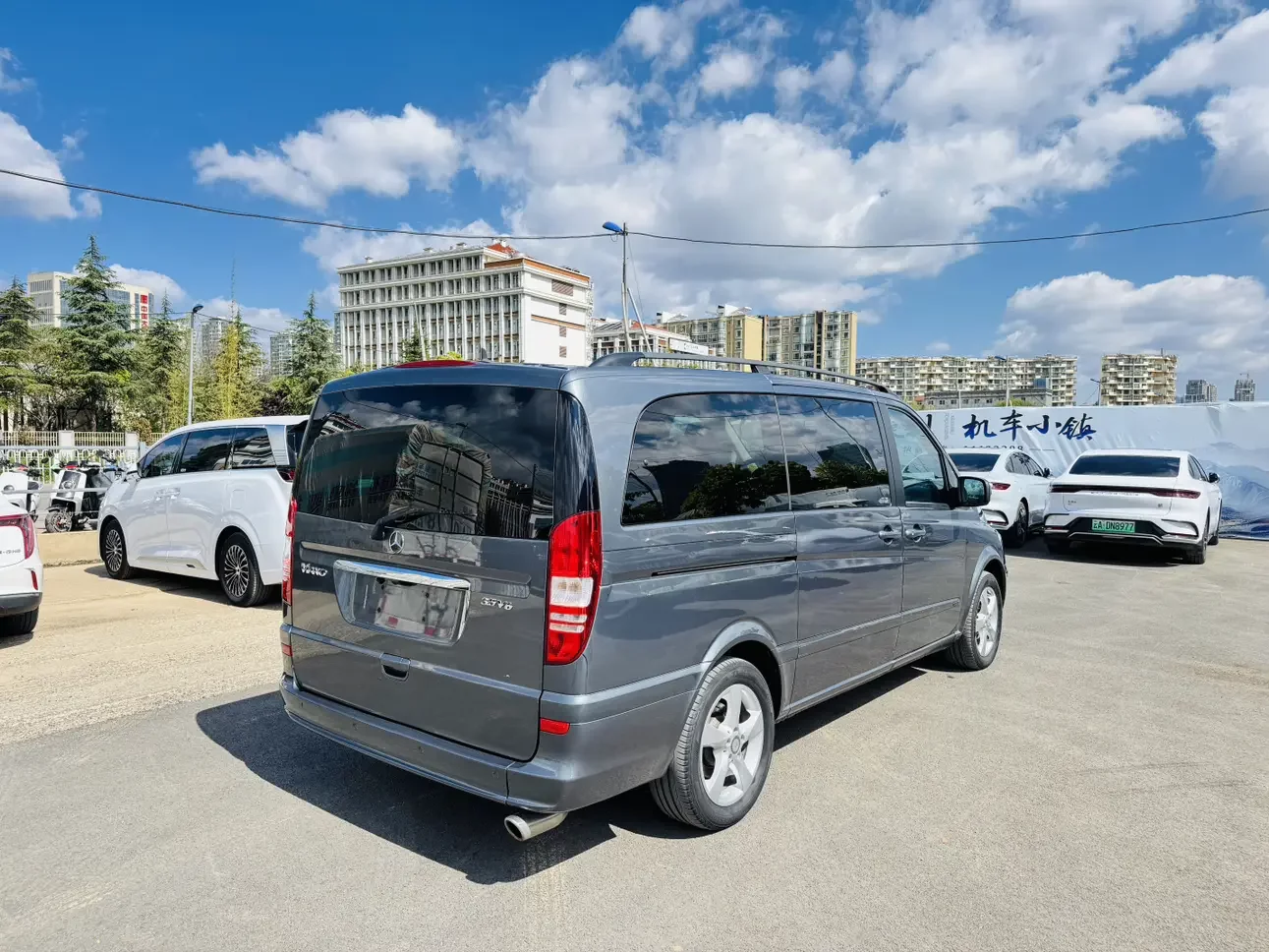 Mercedes-Benz Viano