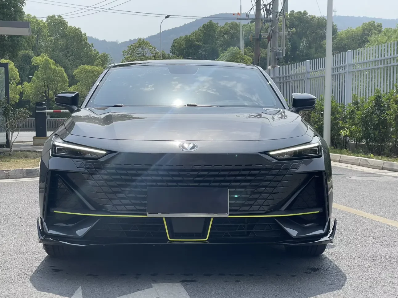 Changan UNI-V