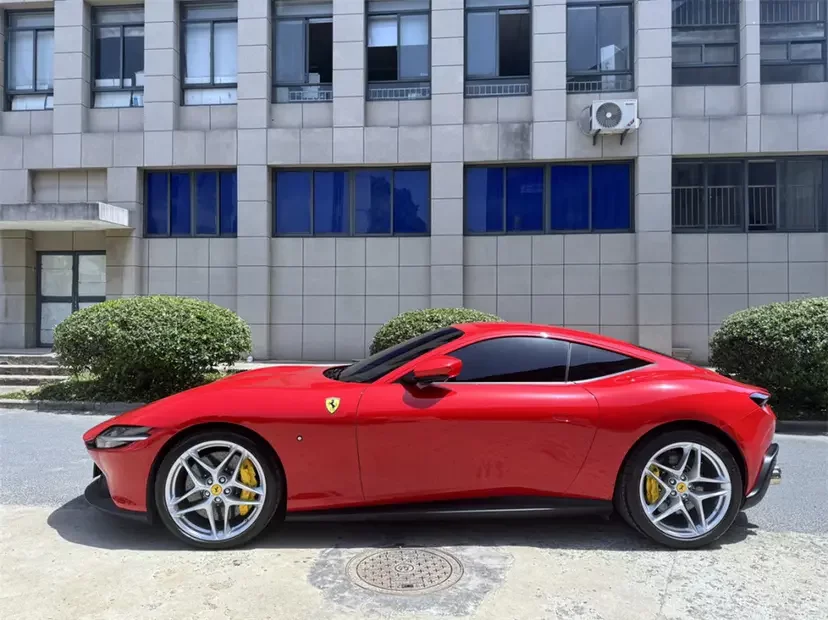 Ferrari Roma
