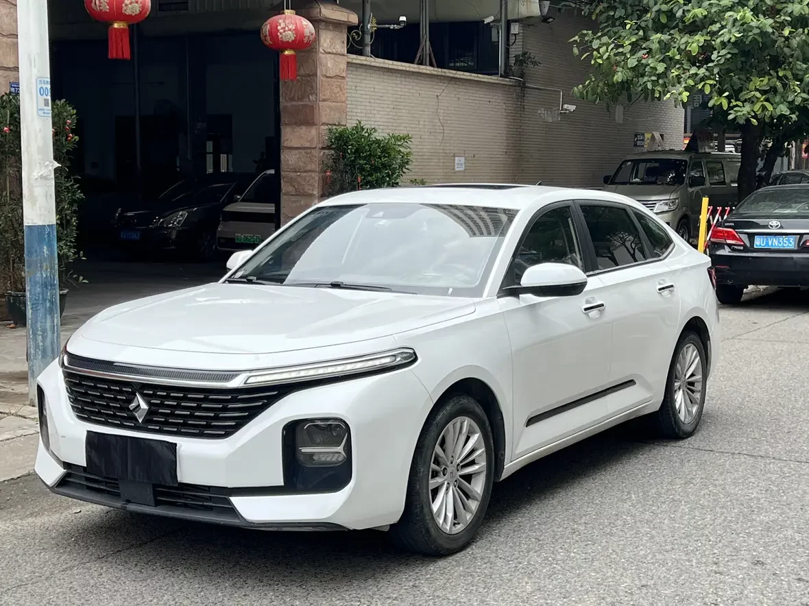 Baojun RC-5