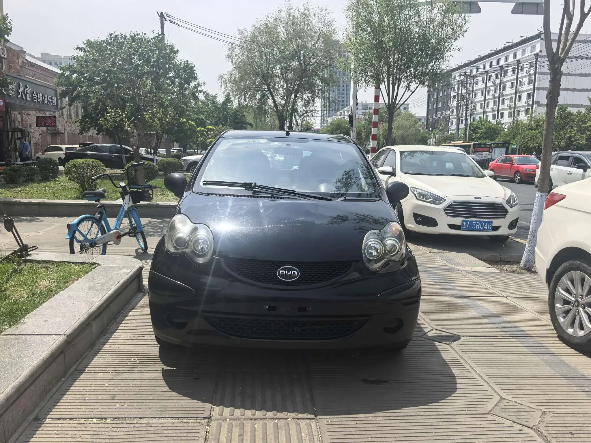 BYD F0
