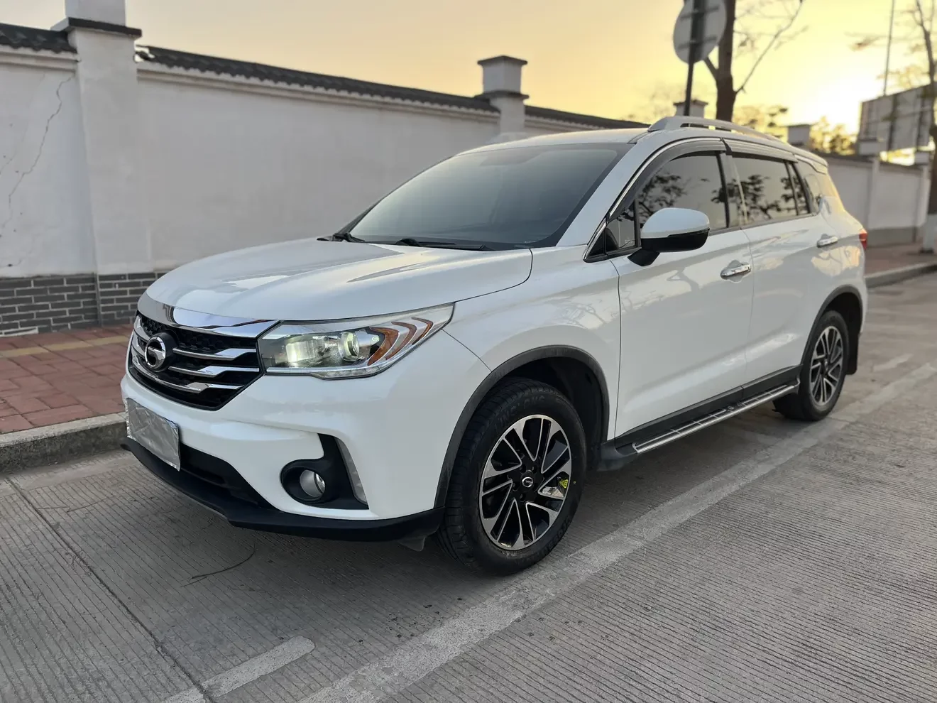 GAC Trumpchi GS4