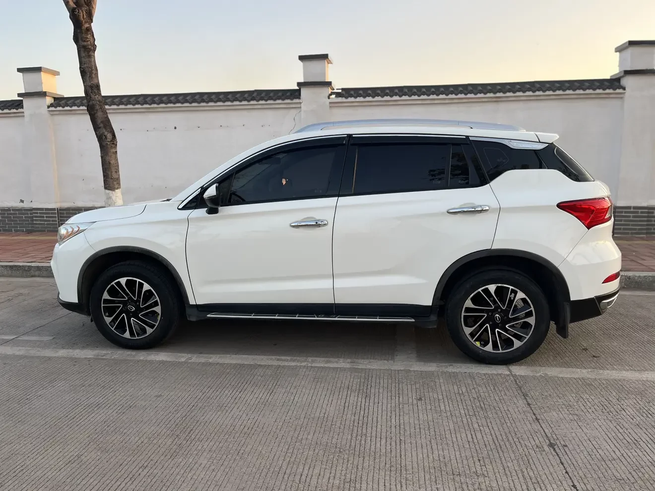 GAC Trumpchi GS4