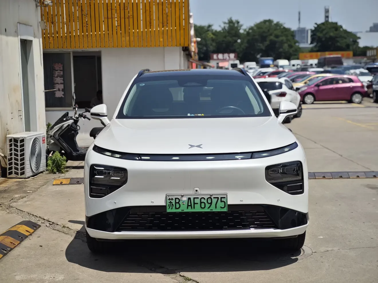 Xpeng G9